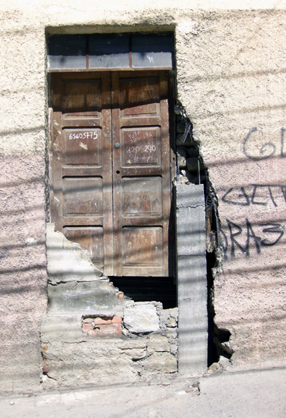 Porte de La Paz